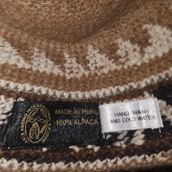 Vintage Peruvian 100% Alpaca Hat - Picture 7 of 9